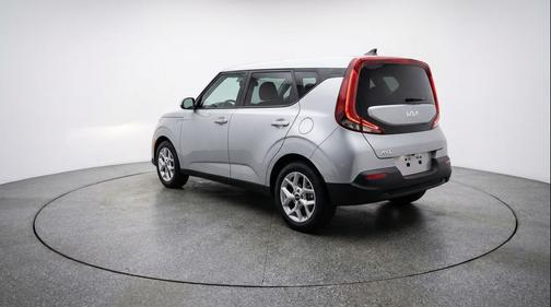 Steel Gray 2025 Kia Soul LX
