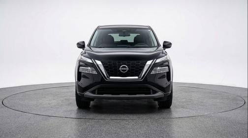 Super Black 2025 Nissan Rogue SV
