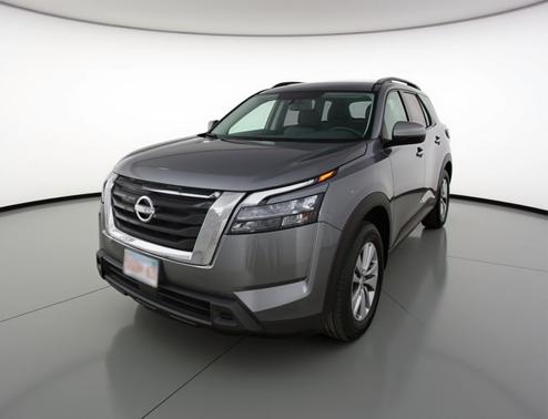 Gun Metallic 2025 Nissan Pathfinder SV FWD