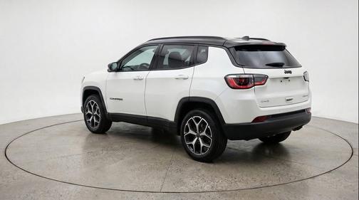 Bright White Clearcoat 2025 Jeep Compass Limited