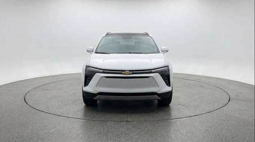 Summit White 2025 Chevrolet Blazer 2LT