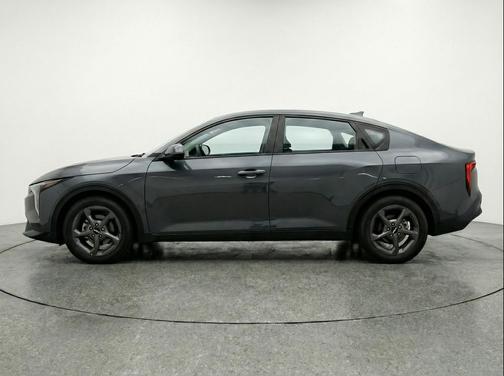 Interstellar Gray 2025 Kia K4 LXS