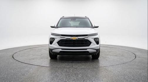 Summit White 2025 Chevrolet Trailblazer LT