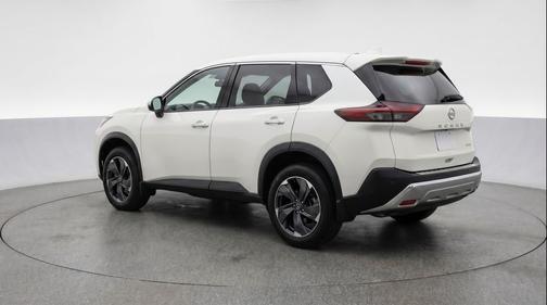 Brilliant Silver Metallic 2025 Nissan Rogue SV