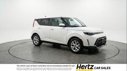 Snow White Pearl 2025 Kia Soul LX