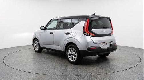 Steel Gray 2025 Kia Soul LX