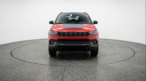 Red Hot Pearlcoat 2025 Jeep Compass Trailhawk