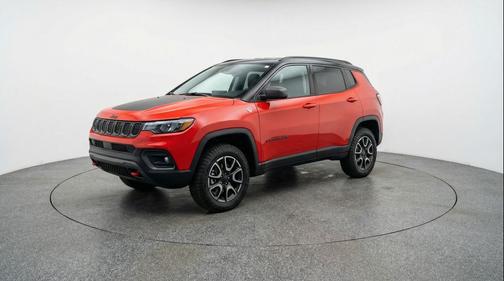 2025 Jeep Compass Trailhawk