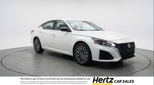 Glacier White 2025 Nissan Altima SV FWD