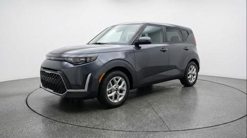 Gravity Gray 2025 Kia Soul LX