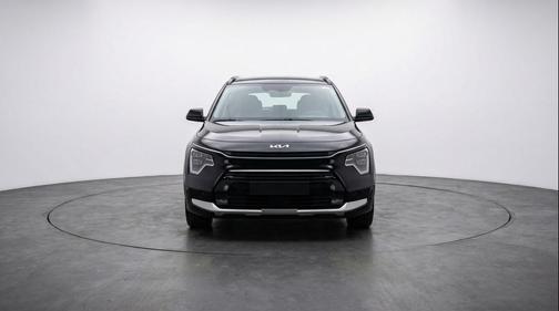 Aurora Black Pearl 2026 Kia Niro LX