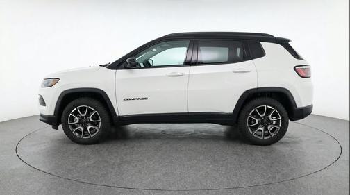 Bright White Clearcoat 2025 Jeep Compass Trailhawk