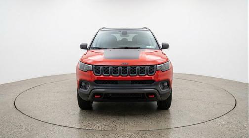 Red Hot Pearlcoat 2025 Jeep Compass Trailhawk