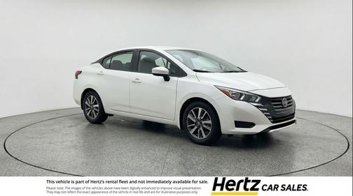 Aspen White Tricoat 2025 Nissan Versa 1.6 SV