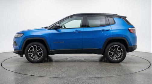 Hydro Blue Pearlcoat 2025 Jeep Compass Trailhawk