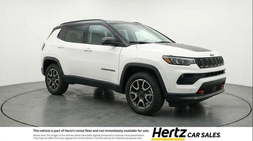 Bright White Clearcoat 2025 Jeep Compass Trailhawk