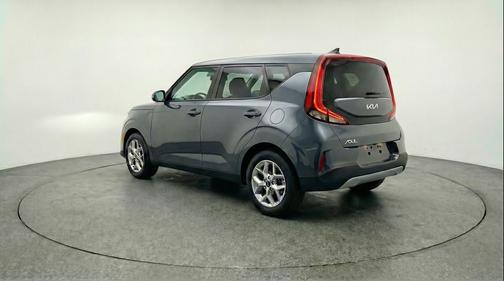 Gravity Gray 2025 Kia Soul LX