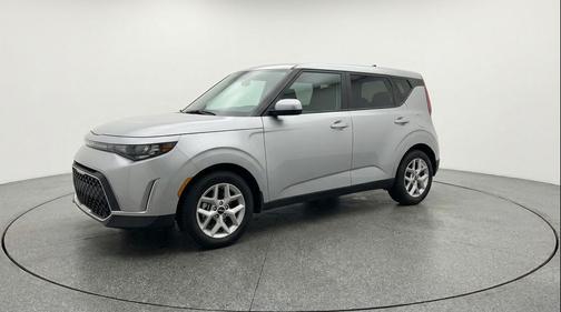 Steel Gray 2025 Kia Soul LX