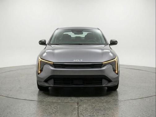 Interstellar Gray 2025 Kia K4 LXS