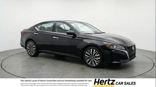 2025 Nissan Altima SV FWD