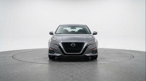 Gun Metallic 2025 Nissan Altima SV FWD