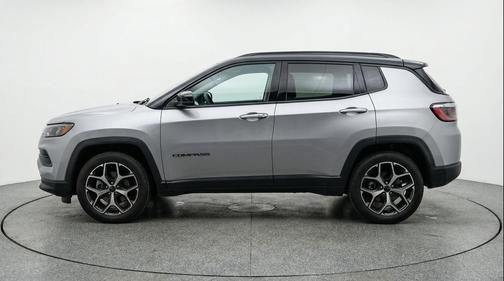 Silver Zynith Metallic Clearcoat 2025 Jeep Compass Limited