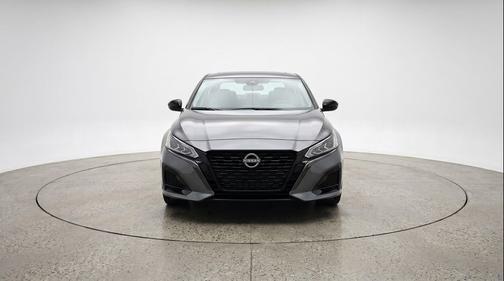 Gun Metallic 2025 Nissan Altima SV FWD