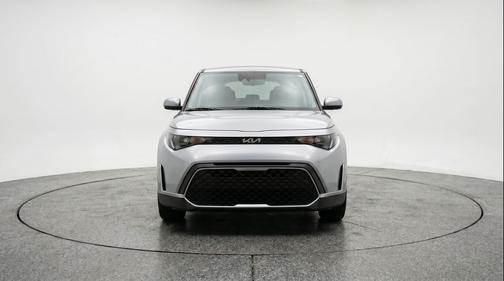 Gravity Gray 2025 Kia Soul LX