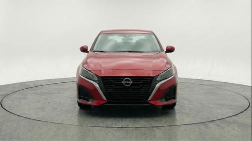 Scarlet Ember Tintcoat 2025 Nissan Altima SV FWD