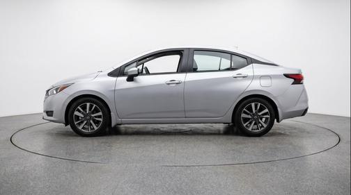 Brilliant Silver Metallic 2025 Nissan Versa 1.6 SV