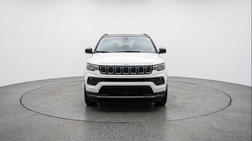 Bright White Clearcoat 2025 Jeep Compass Limited