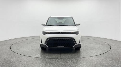 Snow White Pearl 2025 Kia Soul LX