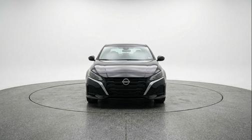 Super Black 2025 Nissan Altima SV FWD