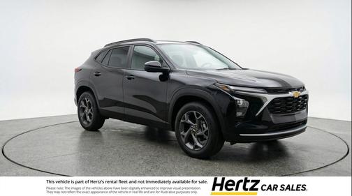 Mosaic Black Metallic 2025 Chevrolet Trax LT