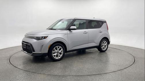 Steel Gray 2025 Kia Soul LX