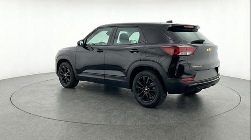 Mosaic Black Metallic 2025 Chevrolet Trailblazer LT