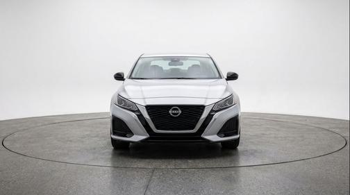 Brilliant Silver Metallic 2026 Nissan Altima SV FWD