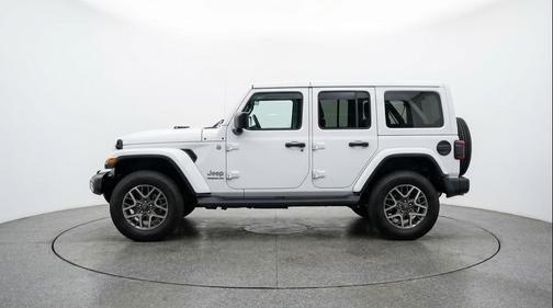 Bright White Clearcoat 2025 Jeep Wrangler 4-Door Sahara 4x4