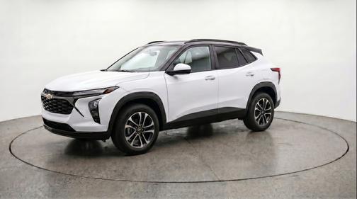 Summit White 2025 Chevrolet Trailblazer LT