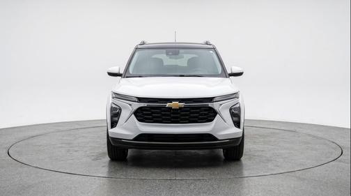 Summit White 2025 Chevrolet Trailblazer LT