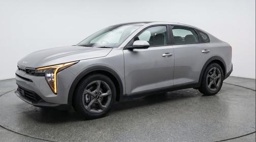 Steel Gray 2025 Kia K4 LXS