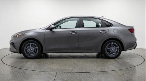 Interstellar Gray 2025 Kia K4 LXS