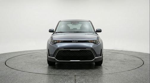 Gravity Gray 2025 Kia Soul LX