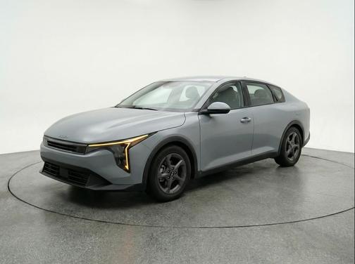 Morning Haze 2025 Kia K4 LXS