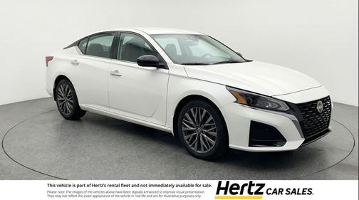 Glacier White 2025 Nissan Altima SV FWD