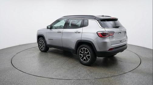 2025 Jeep Compass Trailhawk