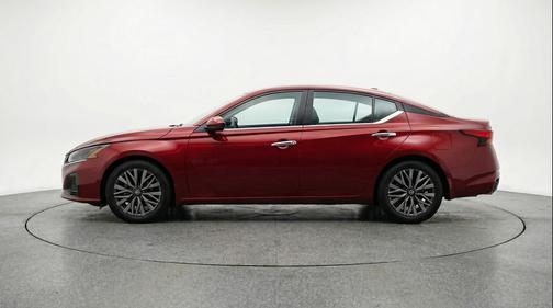 Scarlet Ember Tintcoat 2025 Nissan Altima SV FWD
