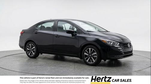 Super Black 2025 Nissan Versa 1.6 SV
