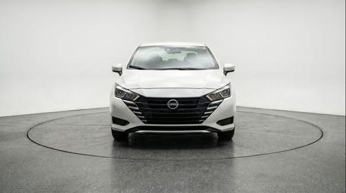 Aspen White Tricoat 2025 Nissan Versa 1.6 SV