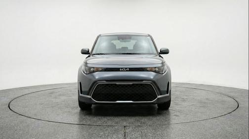 Gravity Gray 2025 Kia Soul LX